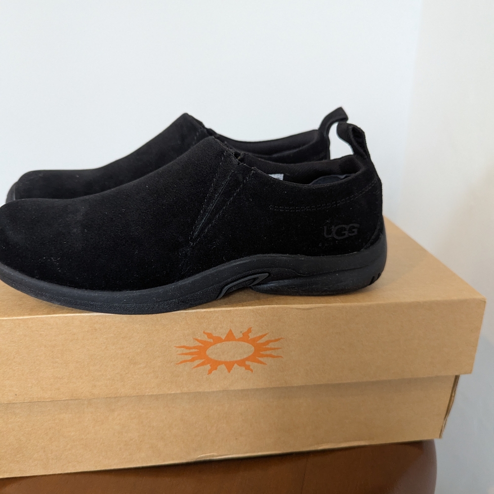 UGG Women's Black Suede Shoes - Picture 5 of 9